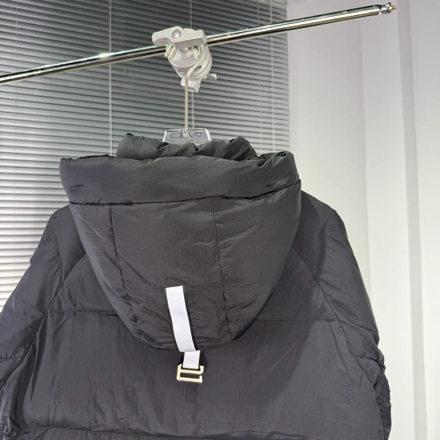 P880 High-end quality 𝑪𝒂𝒏𝒂𝒅𝒂 𝑮𝒐𝒐𝒔𝒆｜Canada Goose Black Label 𝗝𝘂𝗻𝗰𝘁𝗶𝗼𝗻 Series Capsule Short Down Jacket/Ouyang Nana Generation/Same Style for Men and Women 𝗦𝗶𝘇𝗲: 𝗫𝗦 𝗦 𝗠 𝗟 𝗫𝗟 𝗫𝗫𝗟 Product color: black, pure white, off-white, cherry blossom pink, green, brown, Coding: 𝟬𝟬𝟬𝟲𝟭𝟬𝗖